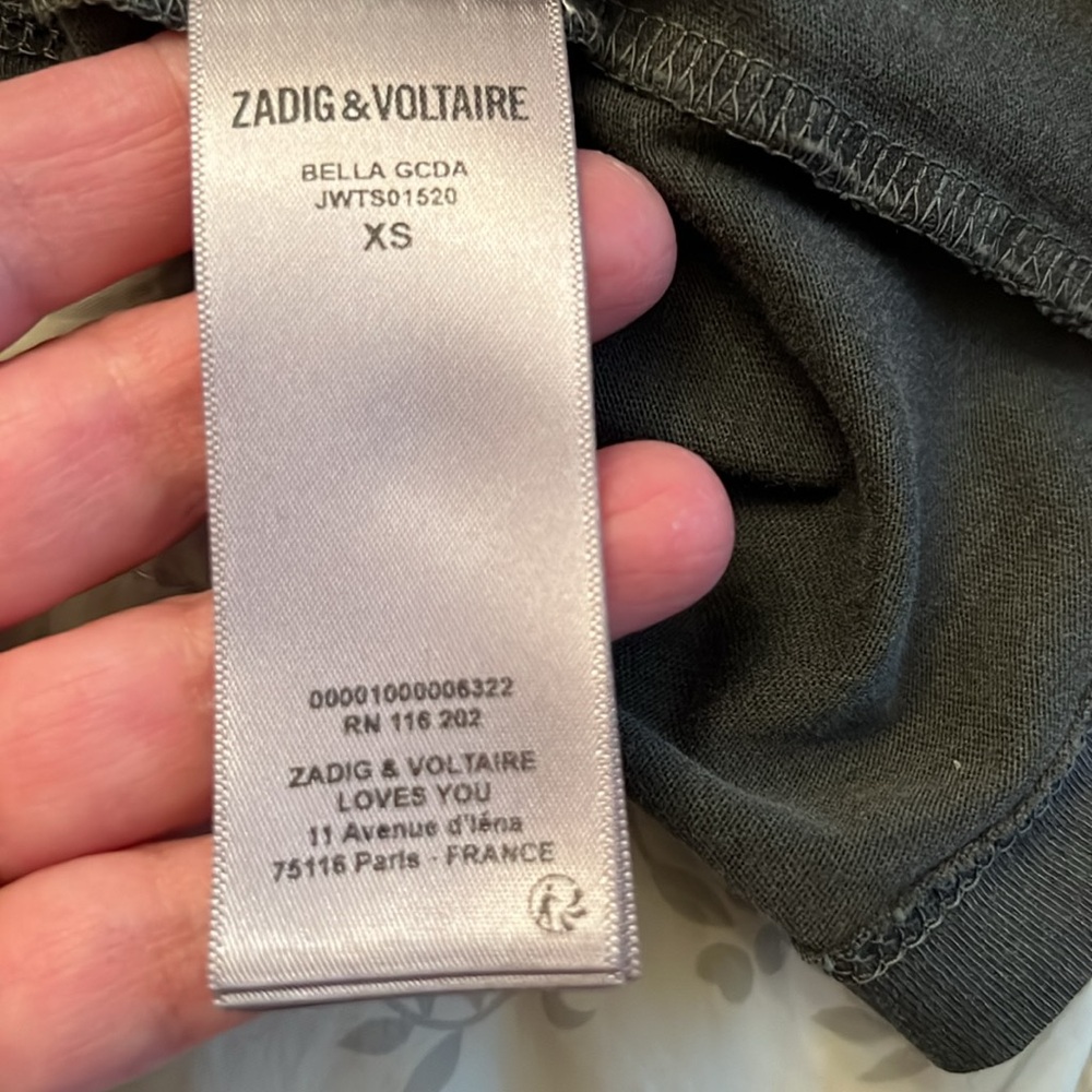Grey new XS teeshirt has shiny design on Zadig&Voltaire made in India 100%cotton - Picture 4 of 6